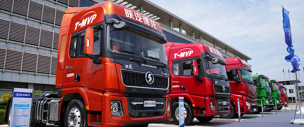 主要客戶包括華菱汽車、山西大運(yùn)、上汽 紅巖以及陜汽重卡和陜汽商用車。